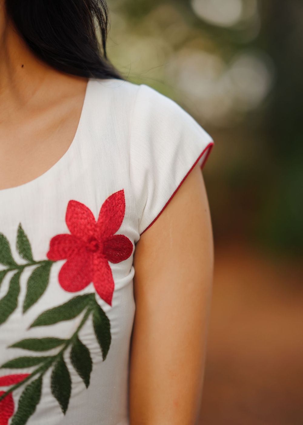 Scarlet Leaf